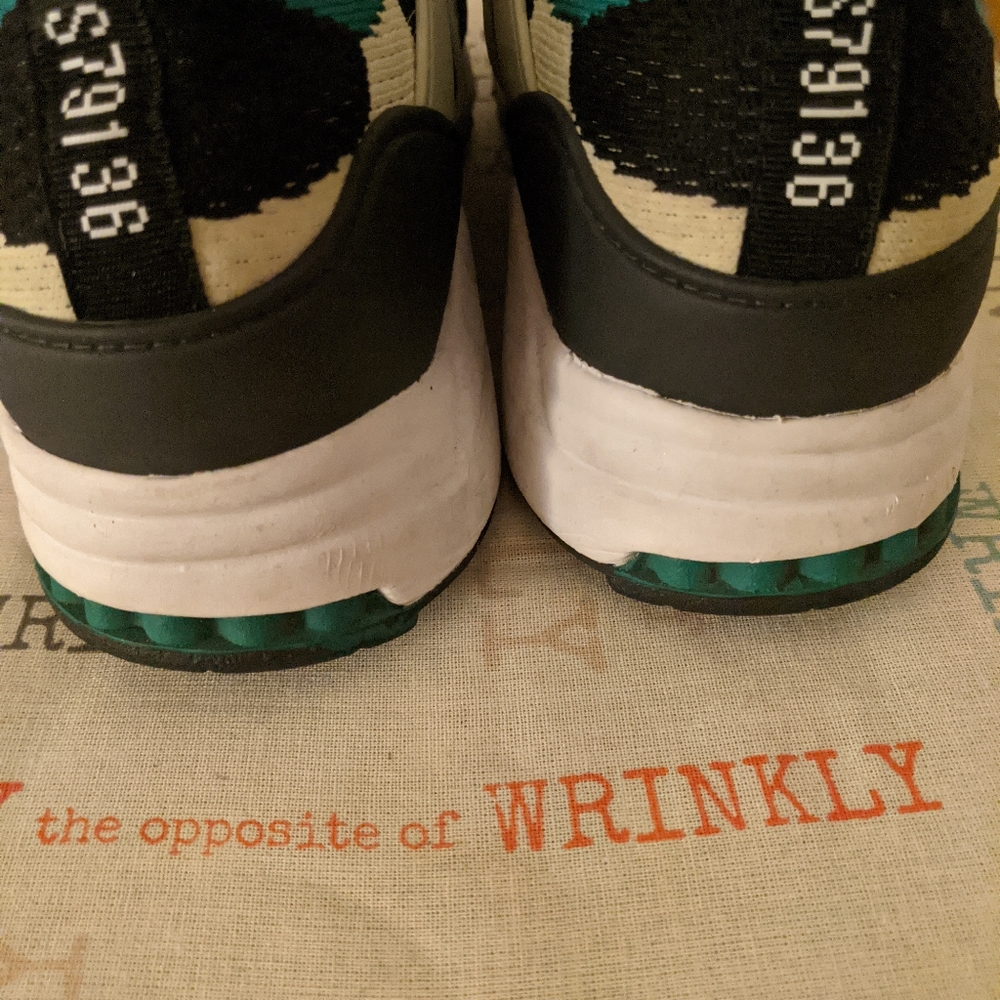 Adidas - Picture 4 of 4